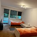 Privat Apartament And Rooms In Laatzen