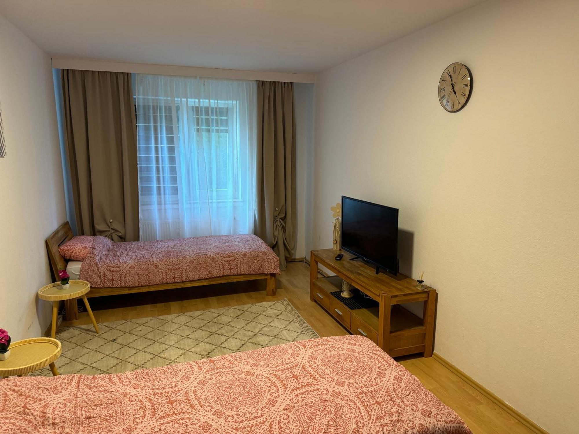 Privat And In Laatzen Apartment Hannover