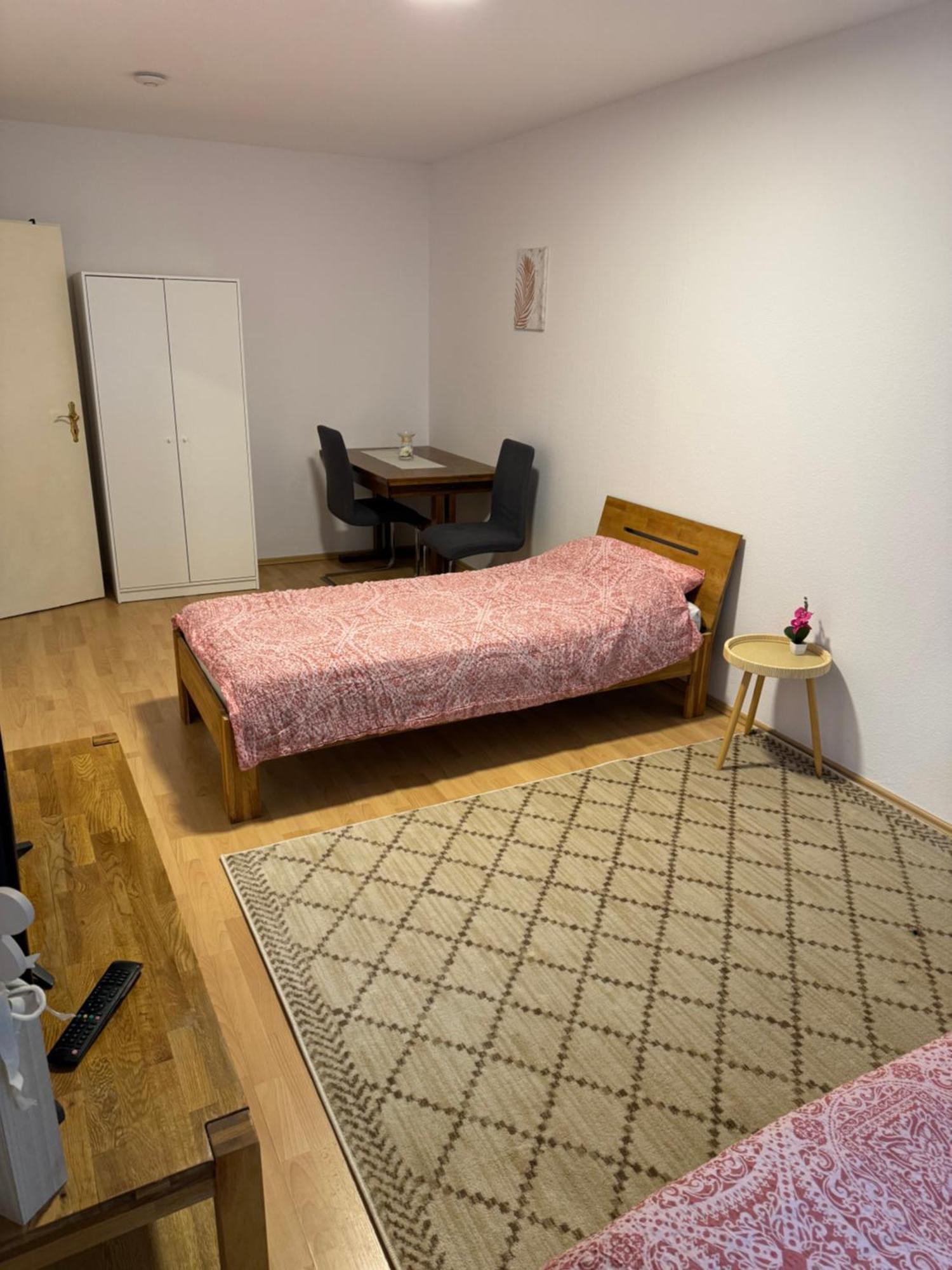 Appartement Privat And In Laatzen